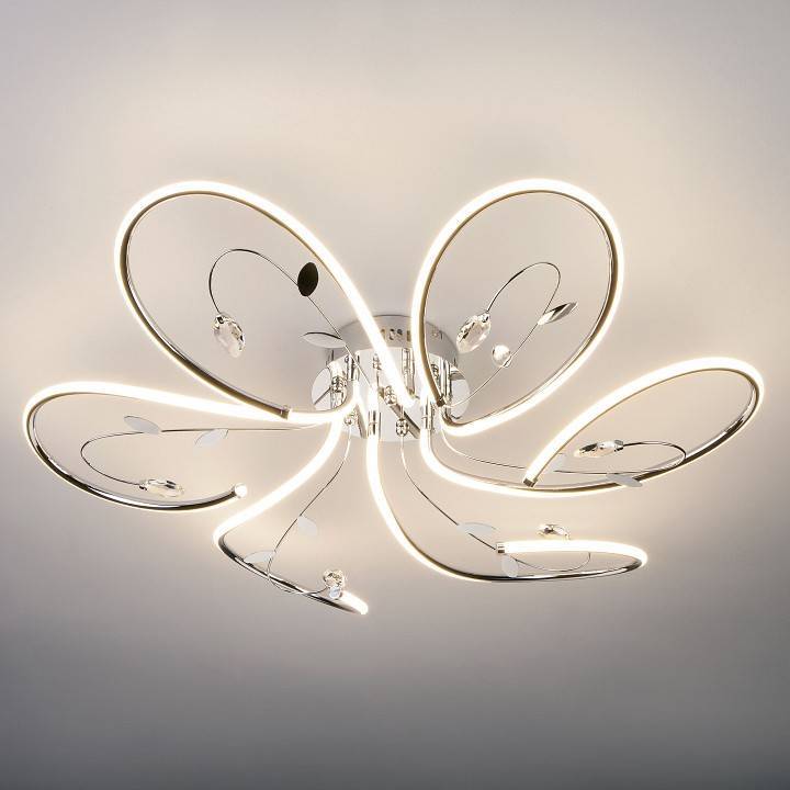 Потолочная люстра Eurosvet Venzel хром 90 Вт 90082/6