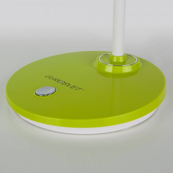 Настольная лампа офисная Eurosvet School зеленый 01077/1