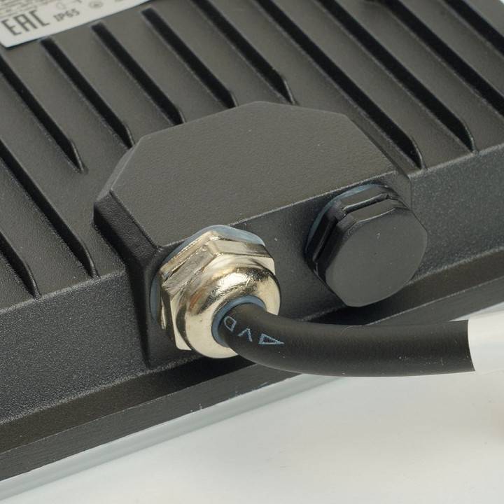 Настенно-потолочный прожектор Feron LL-941 51044