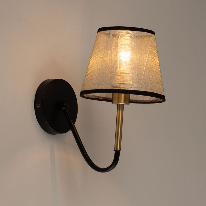 Бра De City Конрад 15 1x40 Вт E14 667024501