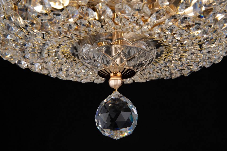 Потолочная люстра Maytoni Basfor DIA100-CL-03-G