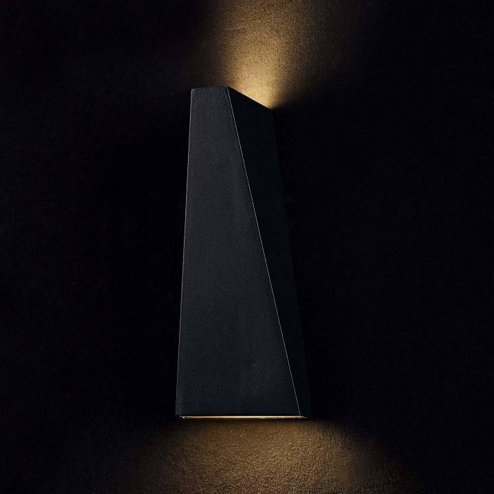 Светильник уличный настенный Maytoni Times Square 6 Вт 3200K O580WL-L6B