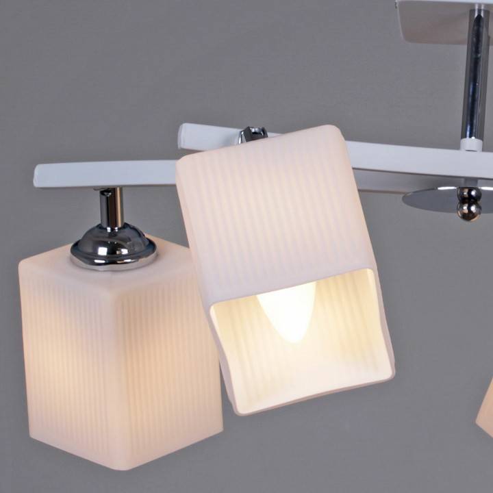 Люстра на штанге Reluce 03323 4 лампы 03323-0.3-04N