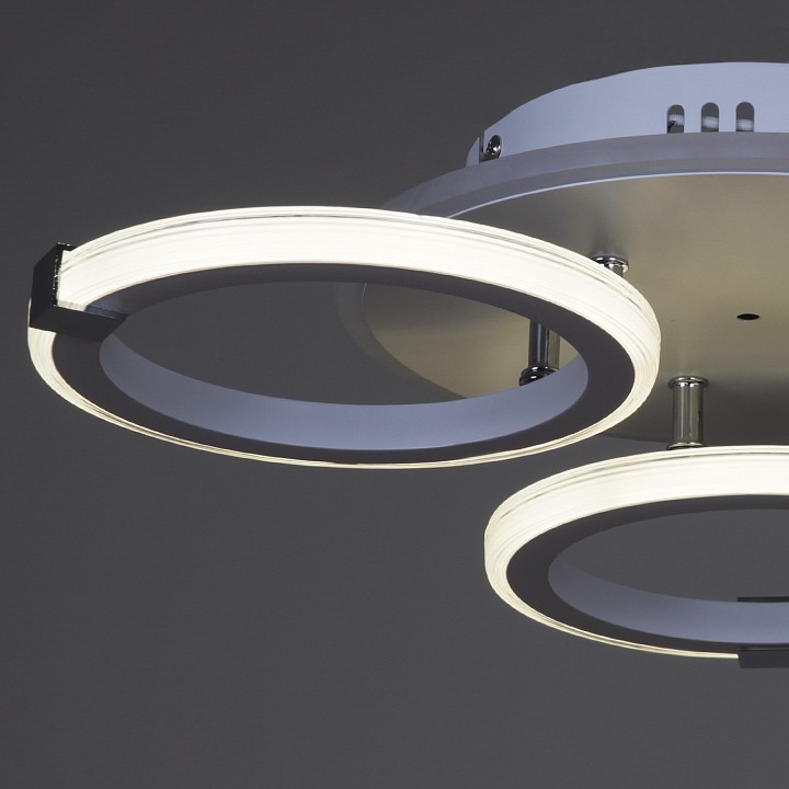 Потолочная люстра 06319 06319-3.3-03 WH+CR (RGB)