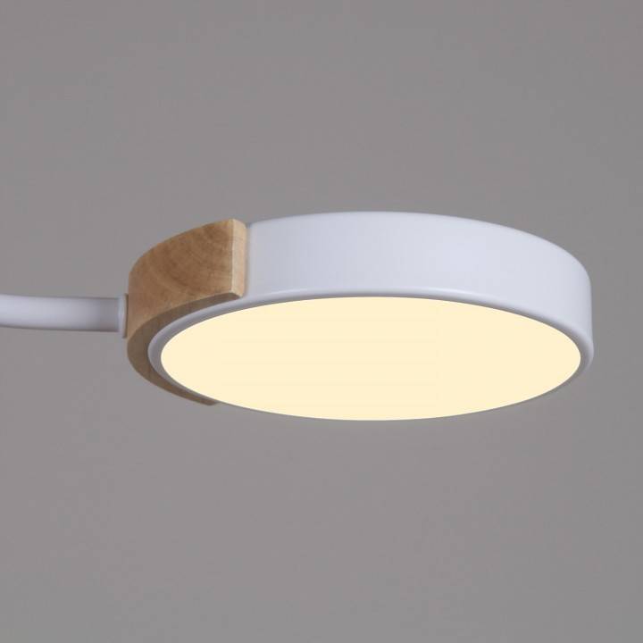 Потолочная люстра Reluce 13202 3 лампы 13202-0.3-03