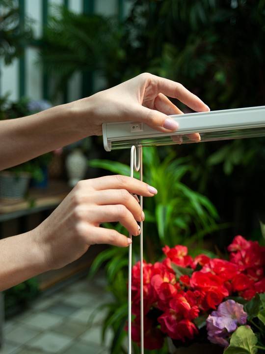 Подставка для цветов Uniel UFP-G20S H50 WHITE UL-00007139