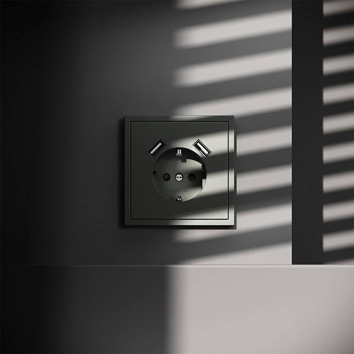 Розетка с заземлением и со шторкой и 2хUSB type A, без рамки Voltum S70 VLS040406