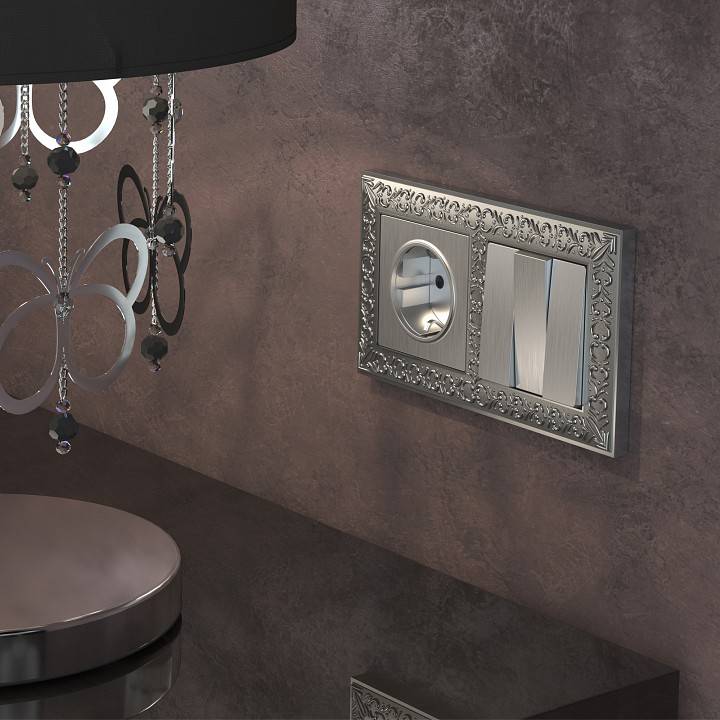 Розетка с заземлением и шторками Werkel серебряный рифленый W1171109