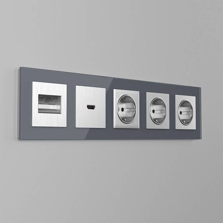 Розетка с заземлением и шторками Werkel серебряный рифленый W1171109