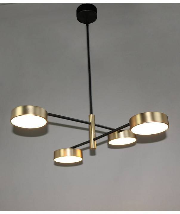 Подвесная люстра Zortes Lunar ZRS.01243.04