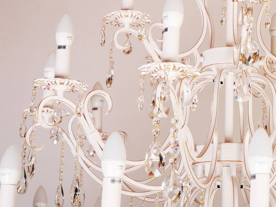 Люстра на штанге Abrasax 734 SD734-WH