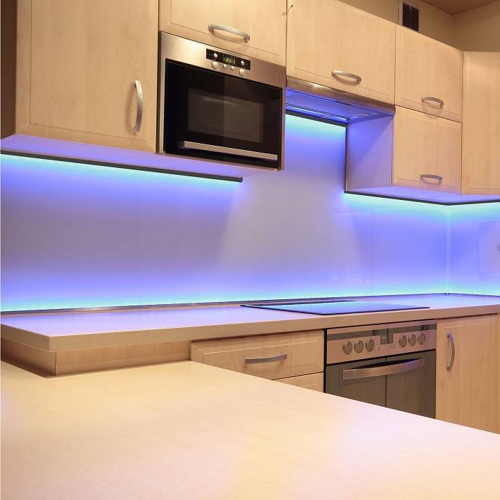 Короб накладной Apeyron Electrics  08-05-ЧБ