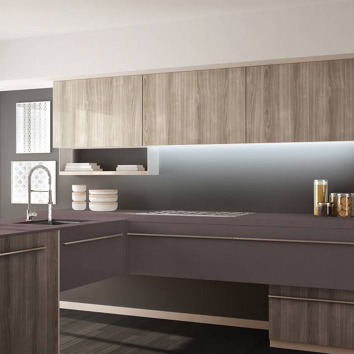 Комплект с лентой светодиодной Apeyron Electrics  10-10