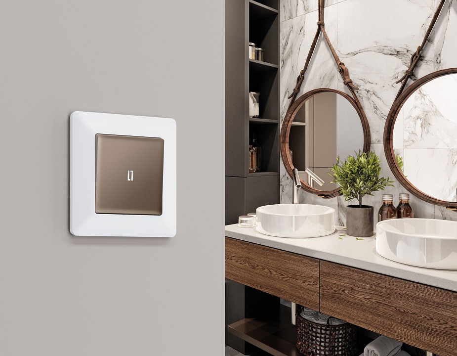 Рамка на 3 поста Ambrella Volt Line AF110123