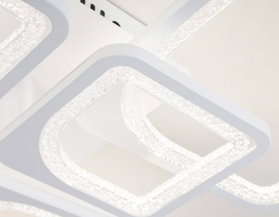 Потолочная светодиодная люстра Ambrella light FA FA4423 108 Вт с пультом FA4423