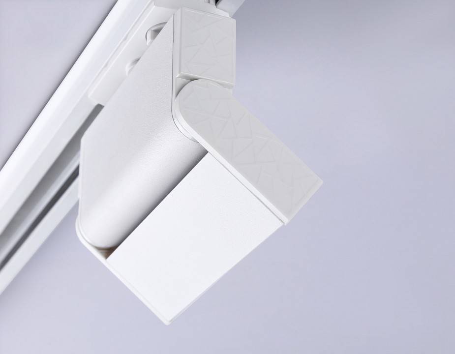 Светильник на штанге Ambrella Light GL GL6801