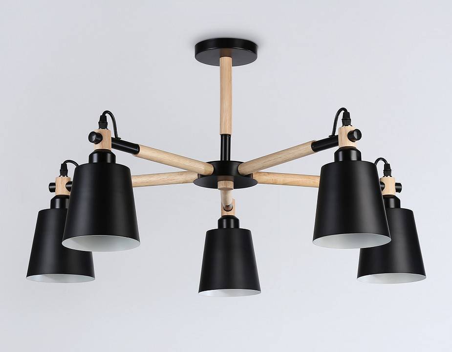 Люстра на штанге Ambrella light Traditional TR82211