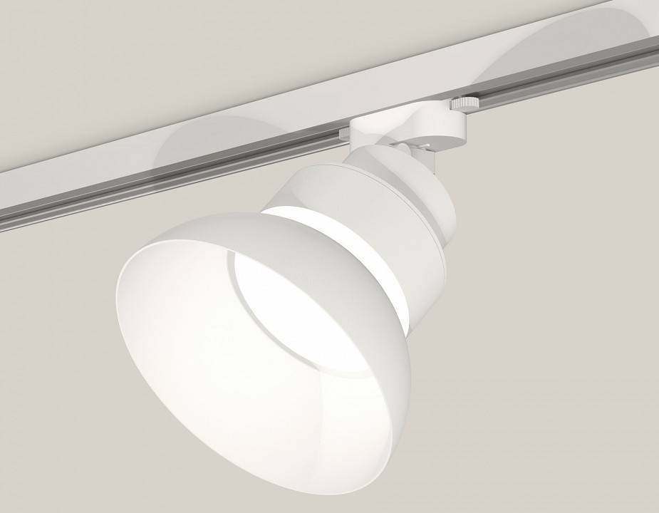 Светильник на штанге Ambrella Light XT XT8101200