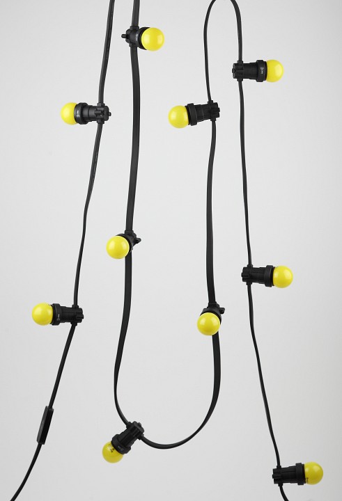 Лампа светодиодная ЭРА E27 желтая ERAYL45-E27