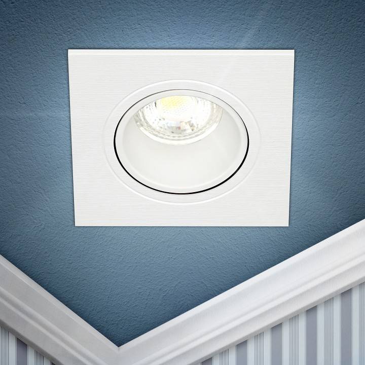 Встраиваемый светильник ЭРА KL90-1 WH под лампу MR16 GU5.3 белый Б0054370