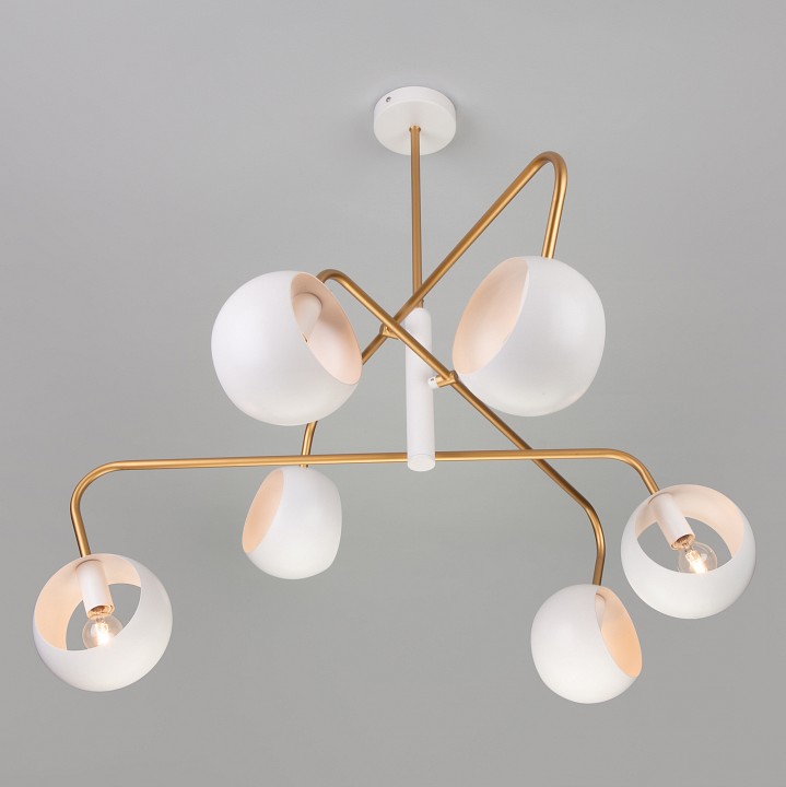 Люстра на штанге Eurosvet Luca белый 70055/6