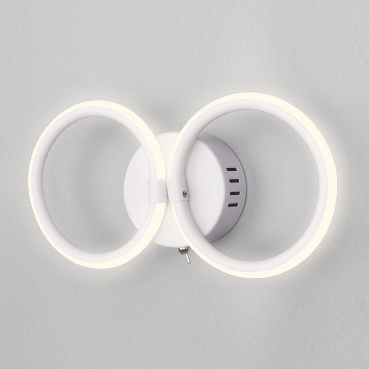 Бра Eurosvet Comfy белый 13 Вт 90146/2