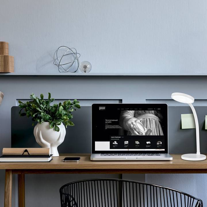 Настольная лампа офисная Gauss Qplus GT503 черная 8 Вт GT5032