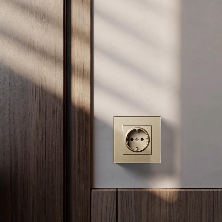 Рамка на 1 пост Kollinger Reflex MG RM1GD