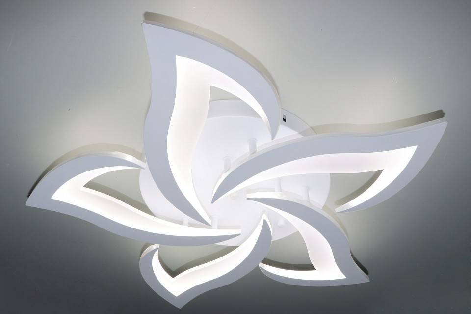 Потолочная люстра Natali Kovaltseva Innovation style INNOVATION STYLE 83002