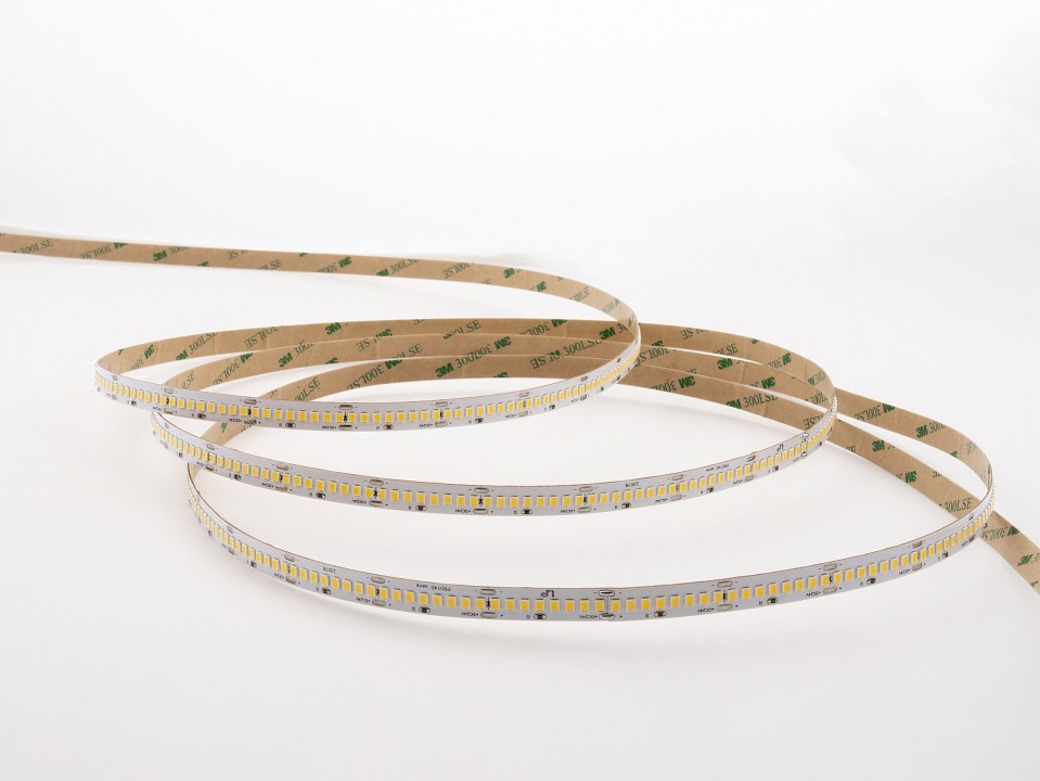 Лента светодиодная Dekraft LEDS POWER ПРО140 11.2 Вт/м 24 В IP20 3000K 005287