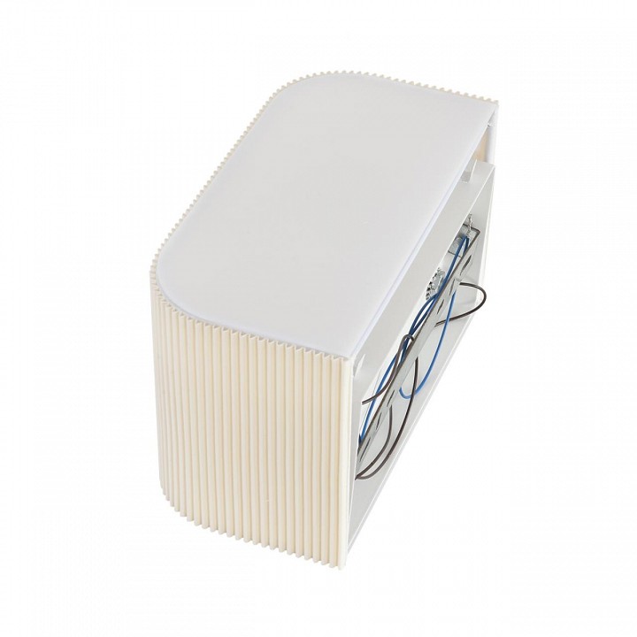 Накладной светильник Lumion MODERNI 2 Вт 8327/2W