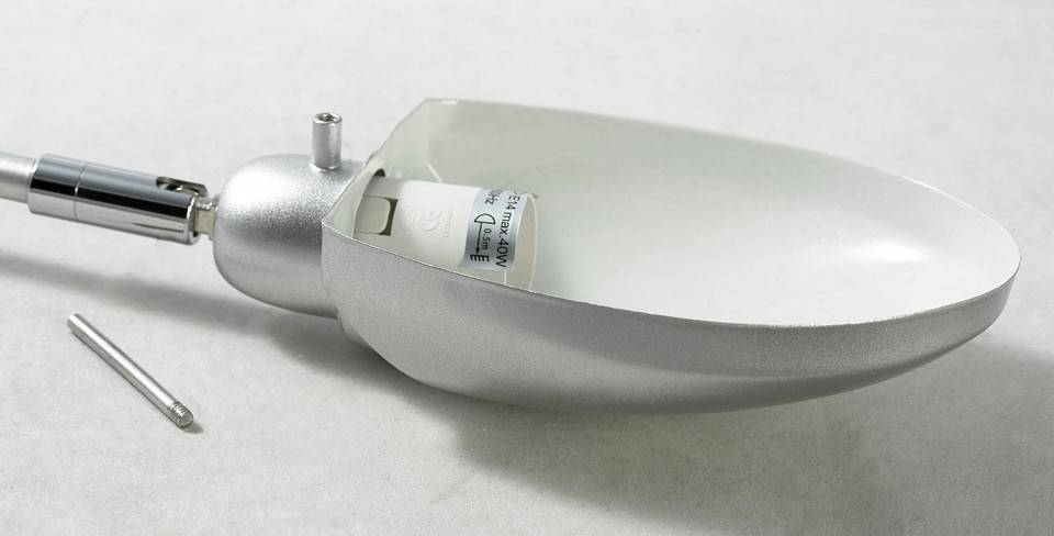 Настольная лампа офисная Lussole Roma LST-4364-01