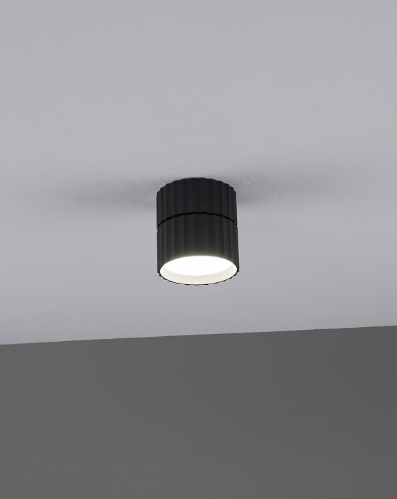 Накладной светильник Moderli  V11899-1C