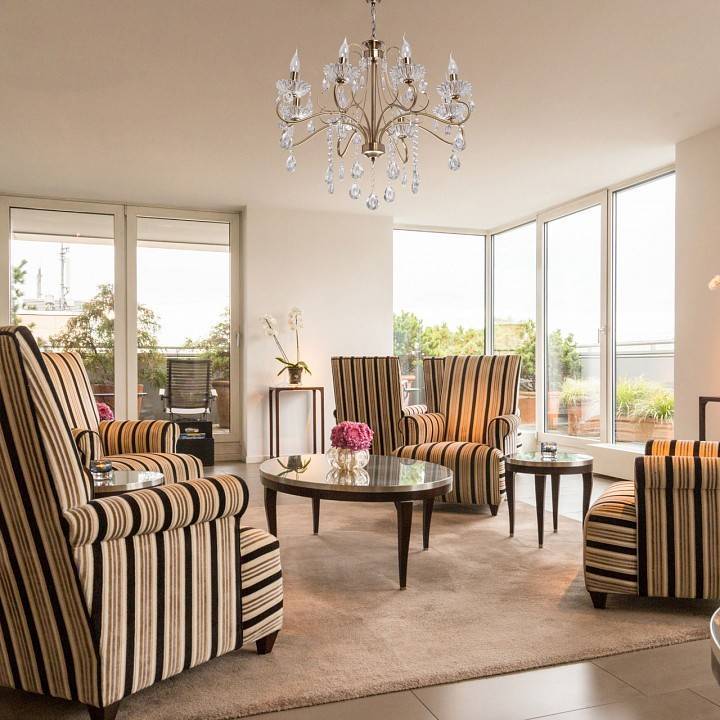 Подвесная люстра De City Свеча 8х60 Вт E14 683014208