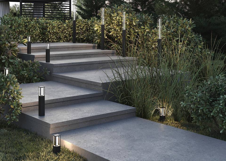 Уличный наземный светильник Maytoni Expo O480FL-L12B3K