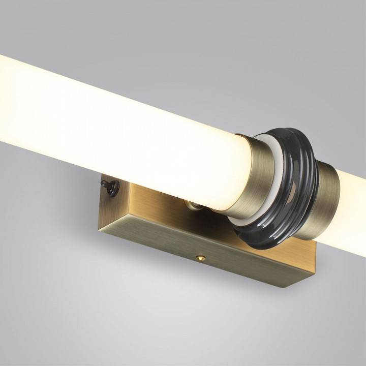 Накладной светильник Odeon Light Ula 5404/28WL