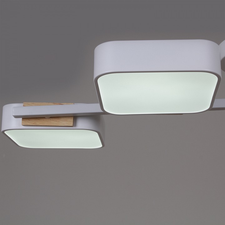 Люстра на штанге De Markt 03361-0.3-04 4 лампы белый дерево 03361-0.3-04 WH+WOOD