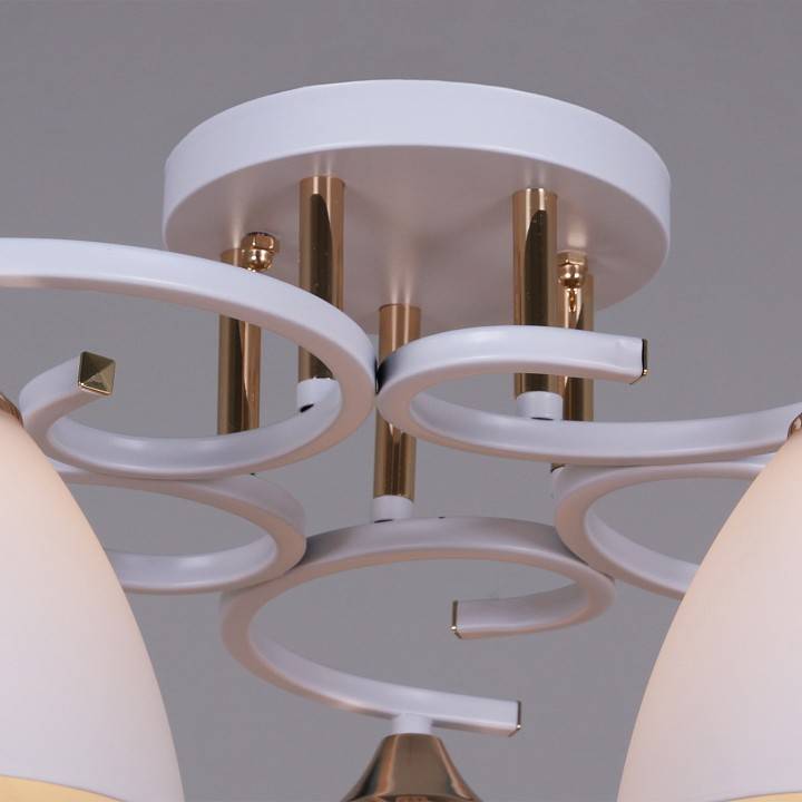 Потолочная люстра Reluce 05009-1 5 ламп White Gold 05009-0.3-05 WH+FG