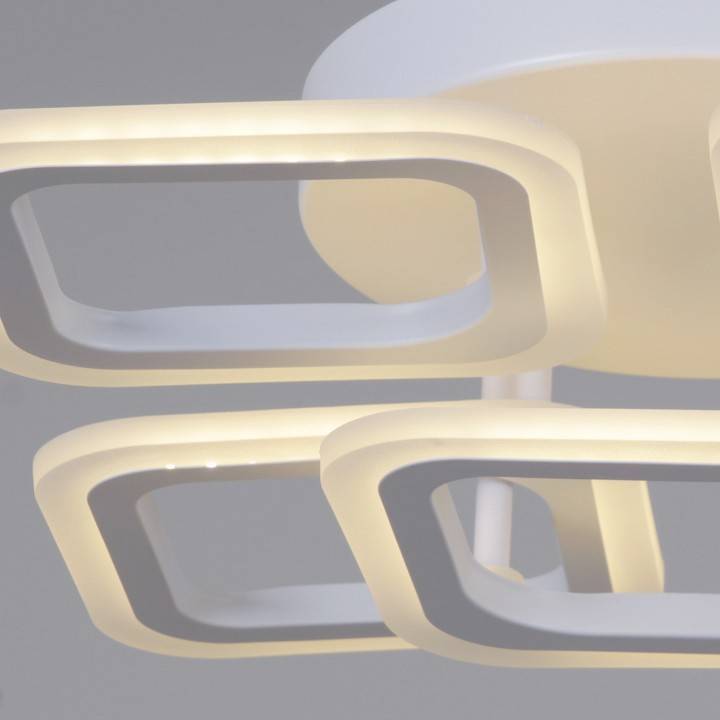 Потолочная люстра De Markt 05104-0.3-4+1 WH белый 05104-0.3-4+1 WH