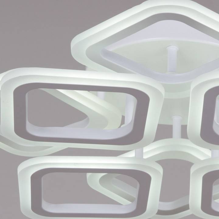 Потолочная люстра 05104-0.3-4+4 WH