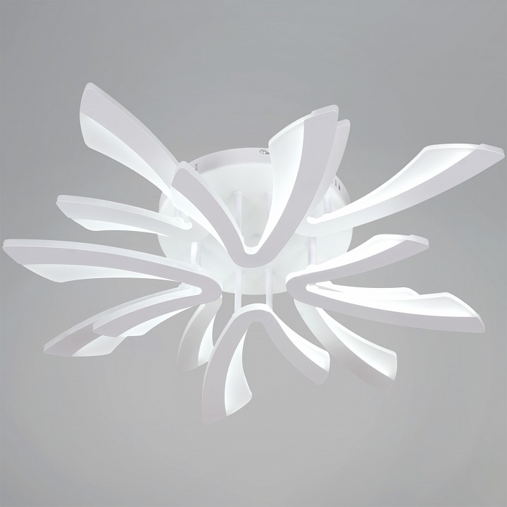 Люстра на штанге  59090-0.3-4+4 WH