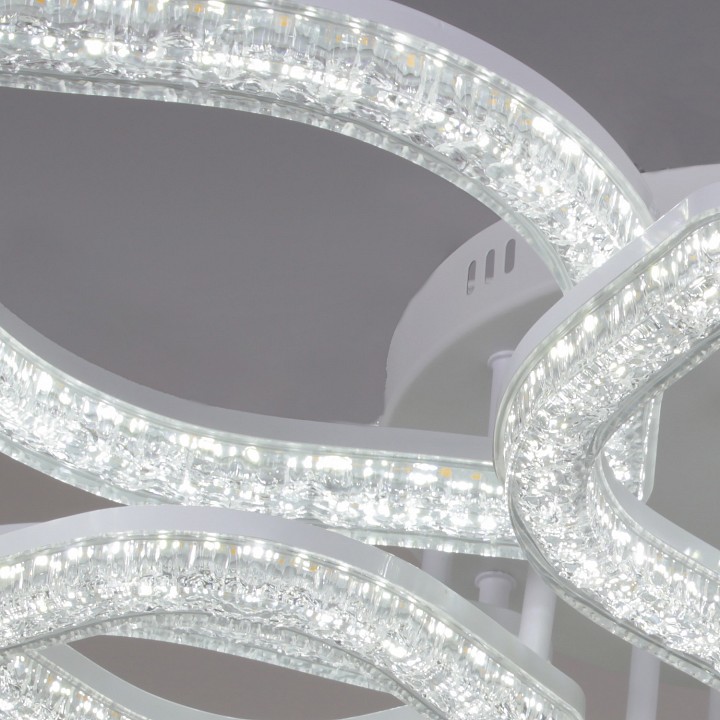 Потолочная люстра 69290-0.3-4+4 WH