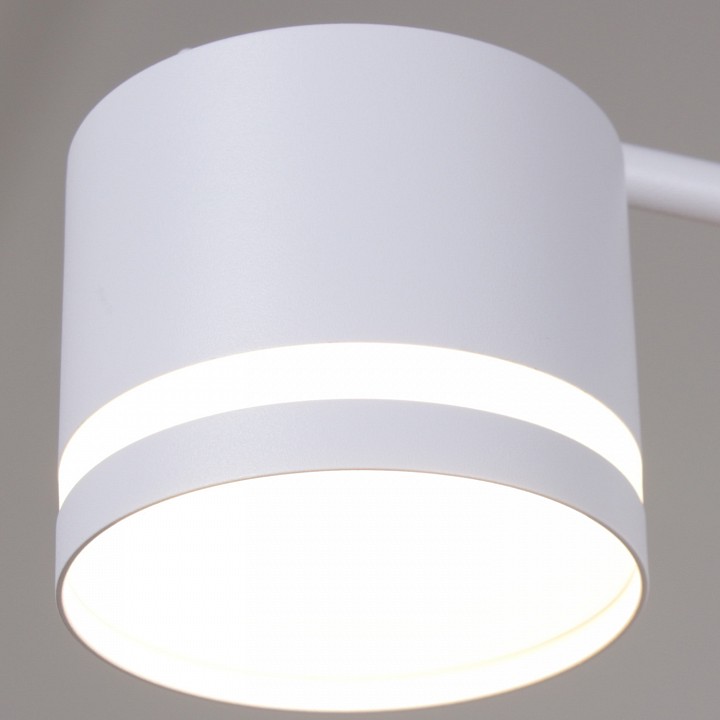 Люстра на штанге De Markt Сити 8xGX53 белый 77730-0.3-08 GX53 WT