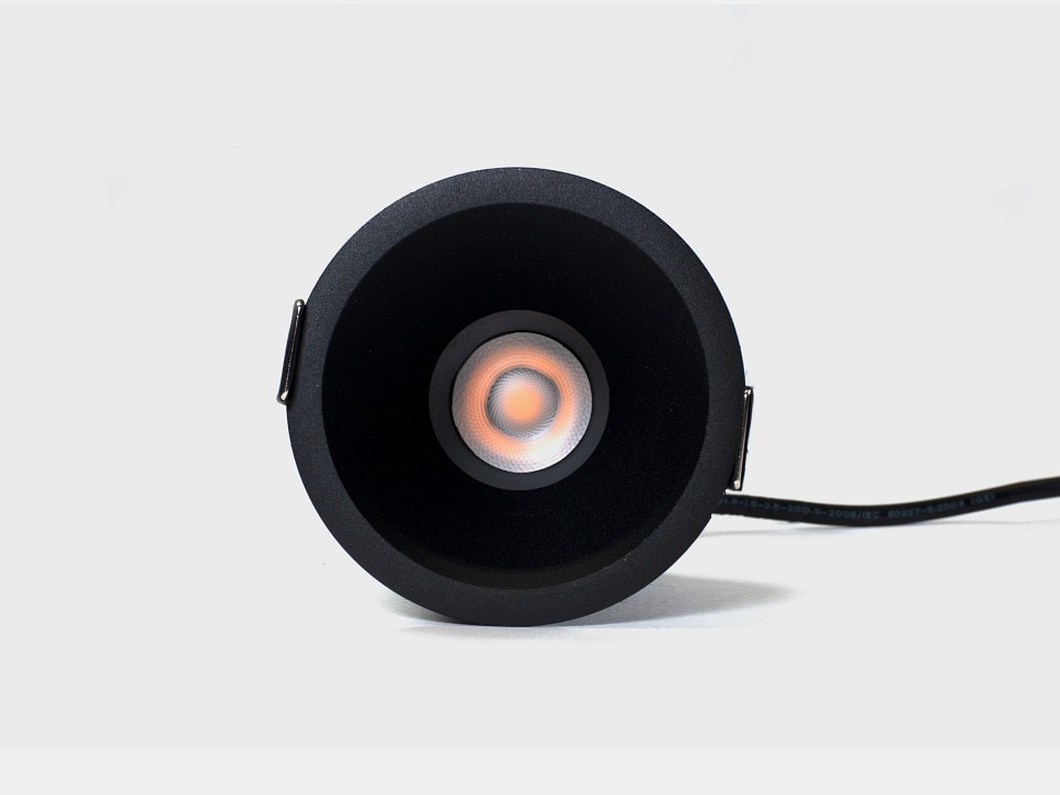 Встраиваемый светильник SWG RC RC-D84-12-BL-WW65