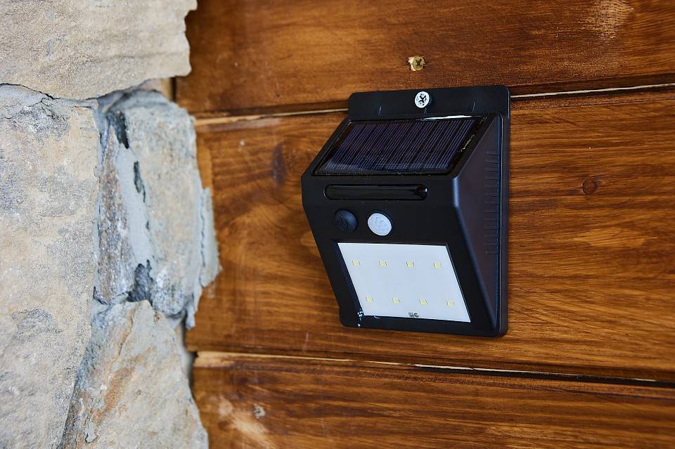 Светильник накладной Uniel USL-F UL-00010435