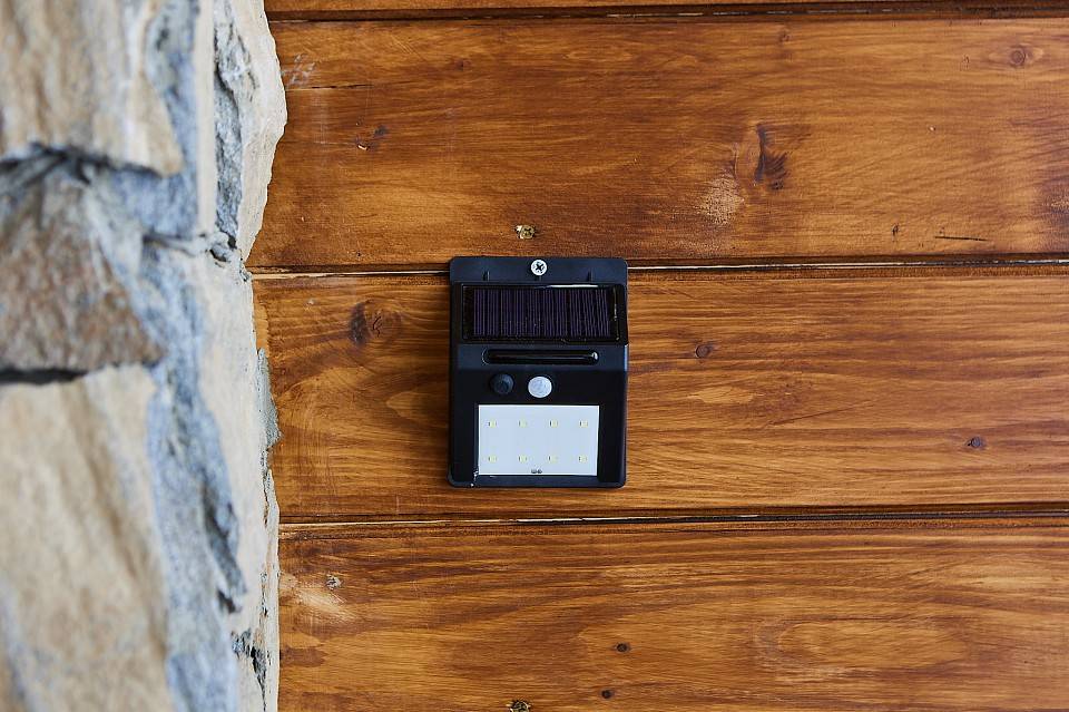 Светильник накладной Uniel USL-F UL-00010435