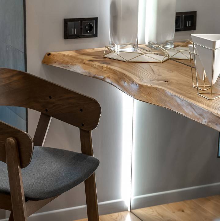 Розетка с заземлением, без рамки Werkel W117 7 W1171308