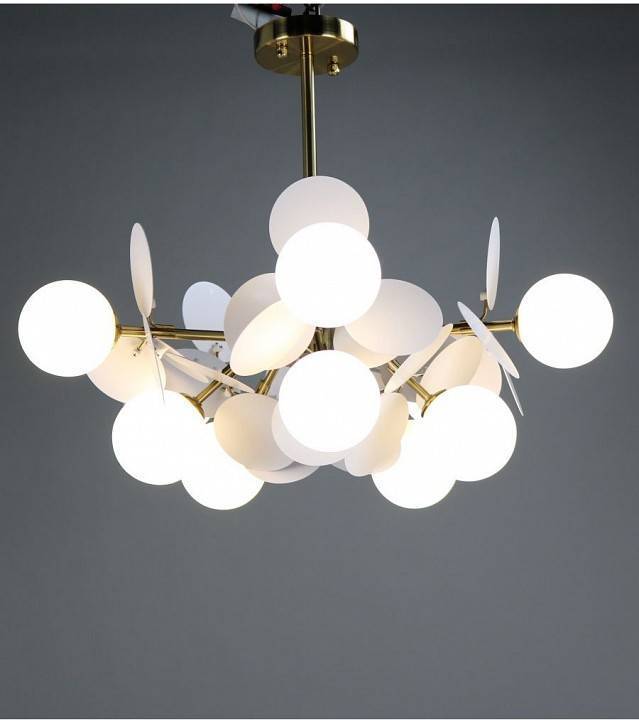 Люстра на штанге Zortes Floret ZRS.01201.10