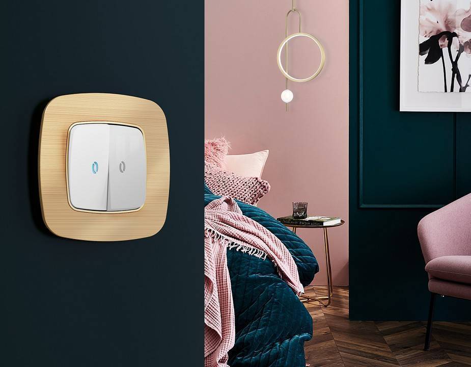 Рамка на 1 пост Ambrella Volt Radian Металл OF580301