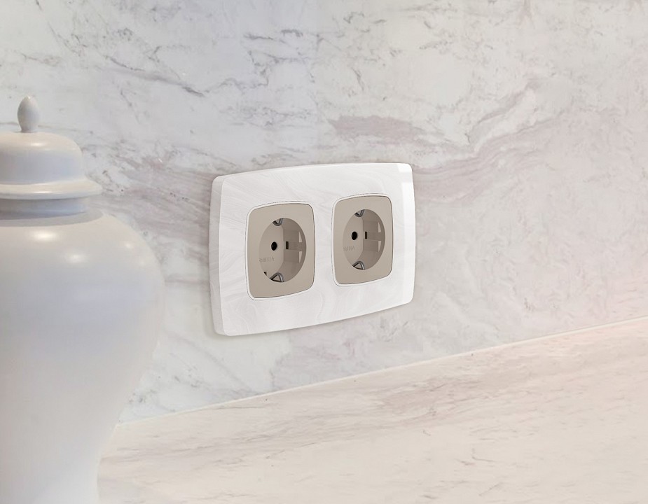 Накладка для розетки с заземлением Ambrella Volt Quant OP3660